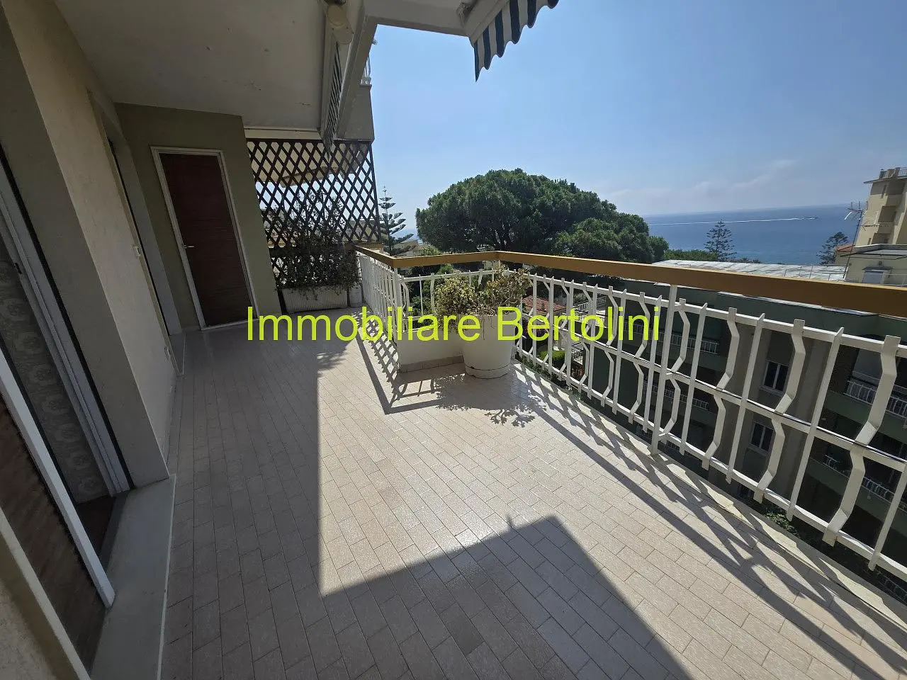 Balkon; manzara