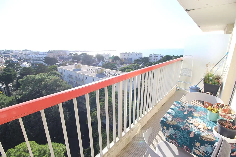 Balkon; manzara, doğal ışık