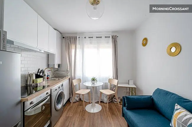 مطبخ; أجهزة المطبخ, ضوء طبيعي, أسلوب عصري