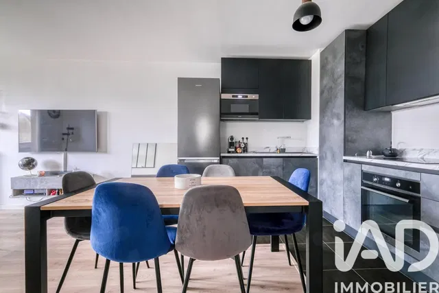 Cocina; electrodomésticos, estilo moderno, luz natural