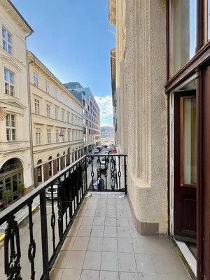 Balkon; blick, fliesenboden