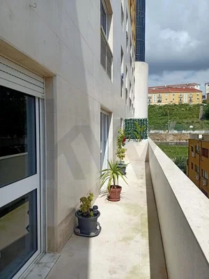 Balkon; výhled, přirozené světlo