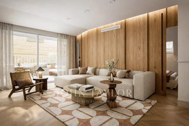 Living room; natural light, modern style, wood floor