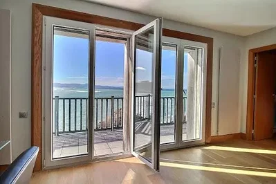 Balkon; manzara, doğal ışık