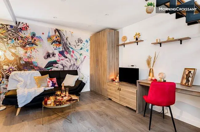 Wohnzimmer; moderner stil, holzboden, tageslicht