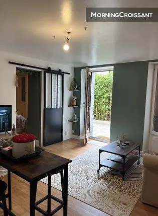 غرفة معيشة; إطلالة, ضوء طبيعي, أسلوب عصري