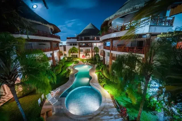 Haus und umgebung; blick, tageslicht