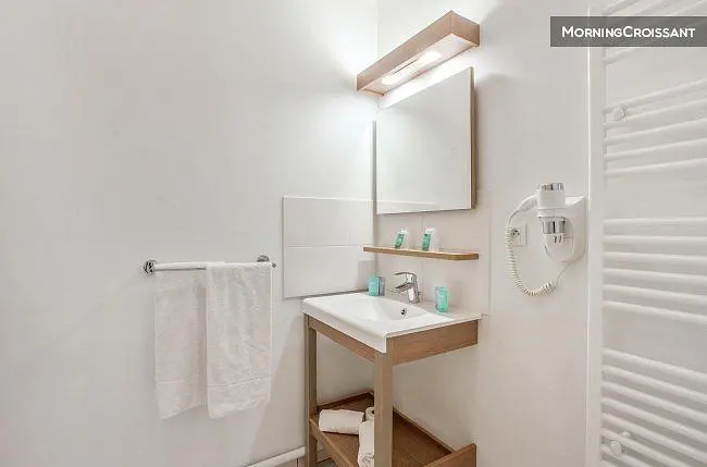 Badezimmer; tageslicht, renoviert