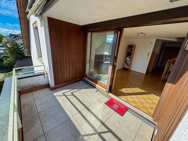 Balcon; carrelage, vue