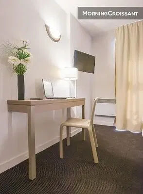 Schlafzimmer; tageslicht, moderner stil