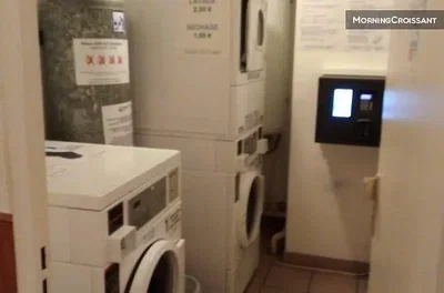 Keller; warmwasserbereiter