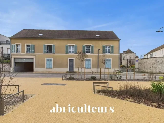 Casa e dintorni; luce naturale