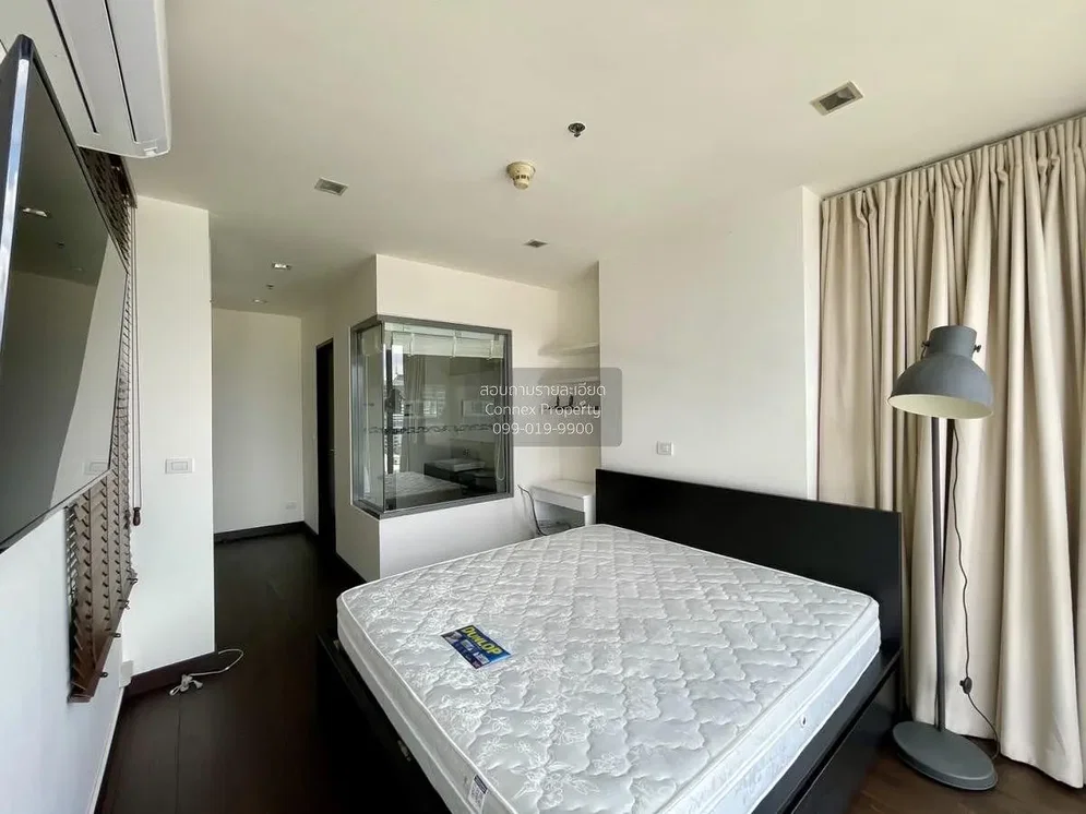 Quarto; luz natural, estilo moderno