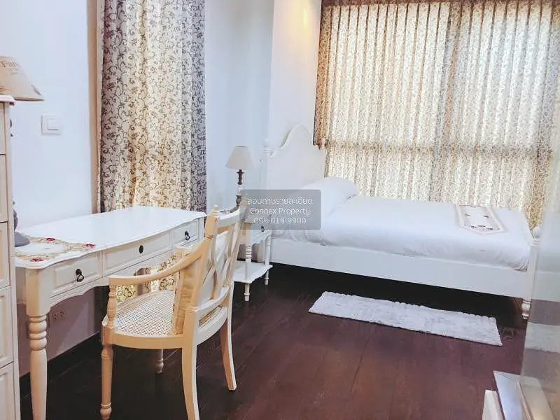 Quarto; luz natural, estilo moderno