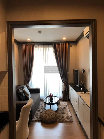 Wohnzimmer; tageslicht, moderner stil