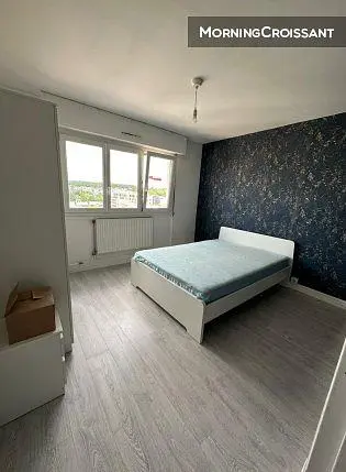 Dormitorio; luz natural