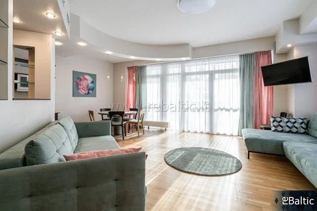 Dnevna soba; prirodno svjetlo, moderni stil