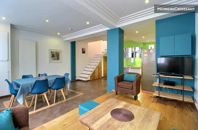 Dnevna soba; prirodno svjetlo, moderni stil