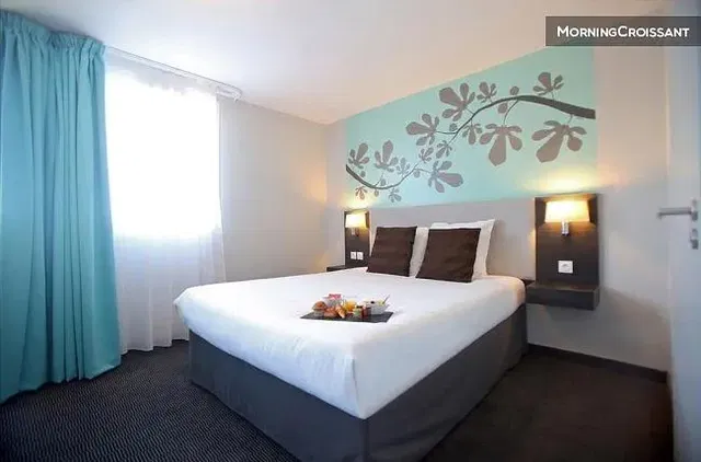 Schlafzimmer; tageslicht, moderner stil