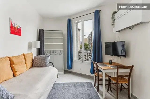 Wohnzimmer; blick, tageslicht, moderner stil