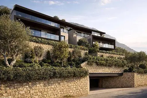 Haus und umgebung; blick