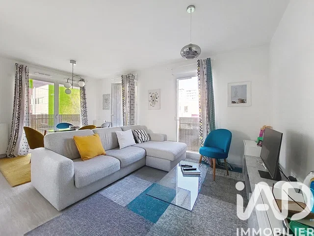 Wohnzimmer; tageslicht, moderner stil