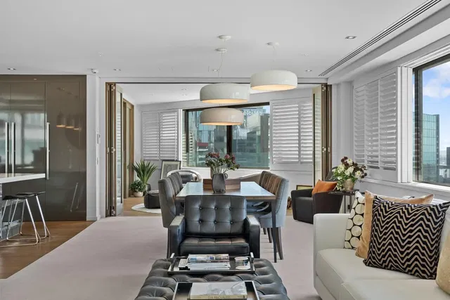Living room; view, modern style, natural light