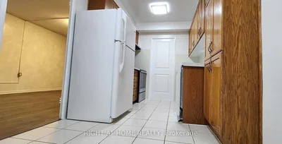 Mutfak; mutfak aletleri, fayans zemin