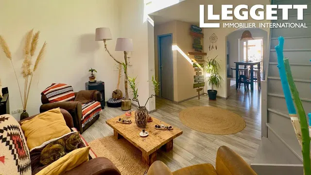 Sala de estar; estilo rústico, luz natural