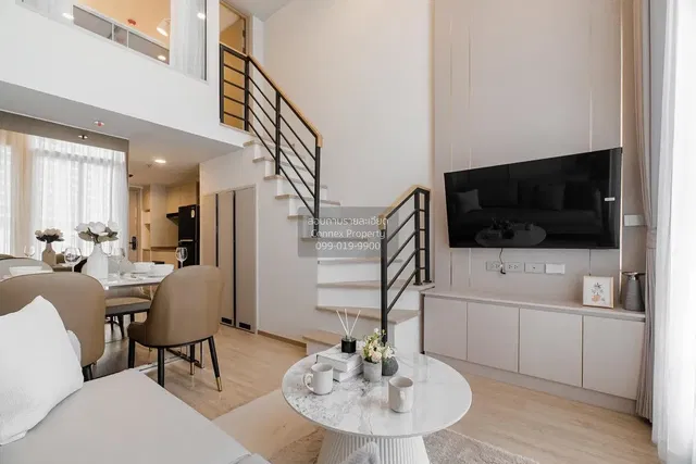 Wohnzimmer; tageslicht, moderner stil