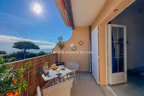 Тераса; поглед