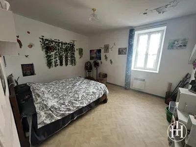 Спаваћа соба; природно светло, рустикални стил