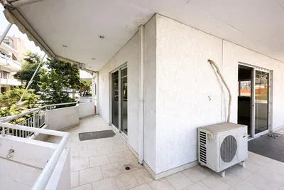 Балкон; поглед