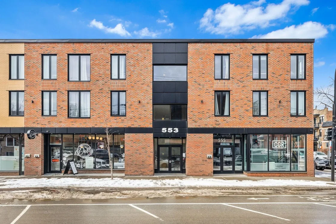 Maison et environs; commercial, vue
