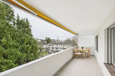 Balkon; manzara, fayans zemin