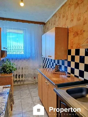 Mutfak; ahşap zemin, fayans zemin, tadilat gerekiyor