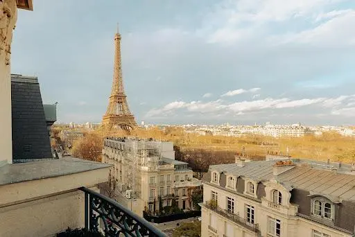 Балкон; поглед