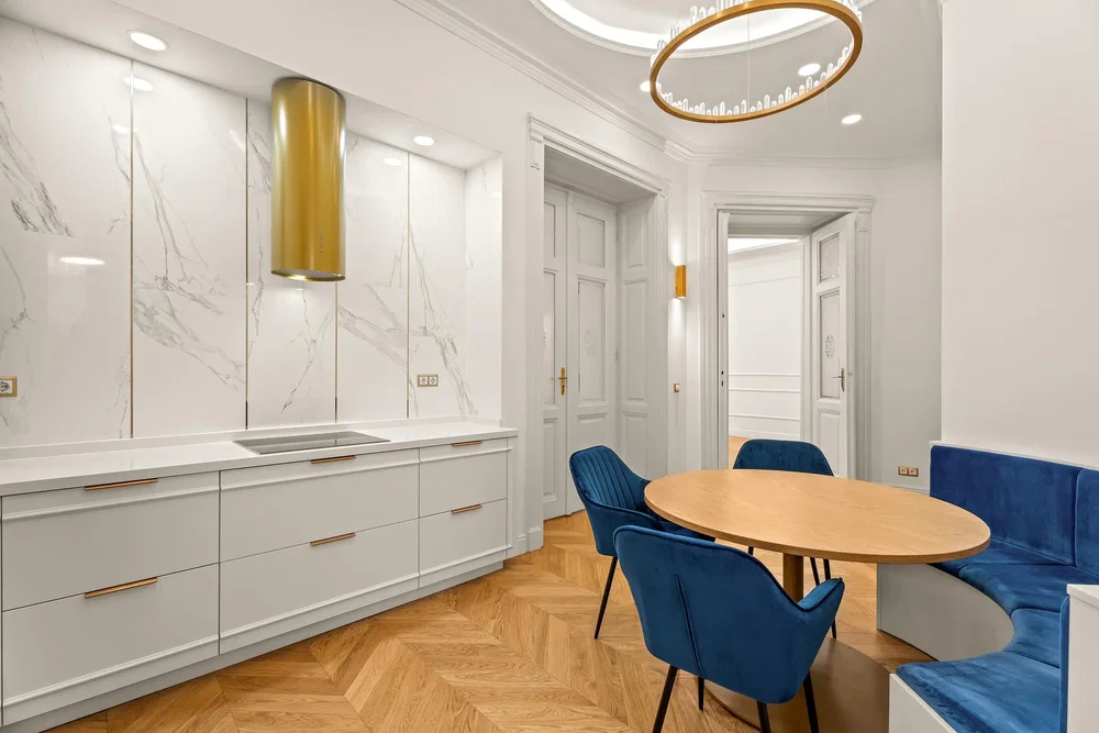 Cuisine; style moderne, rénové, lumière naturelle