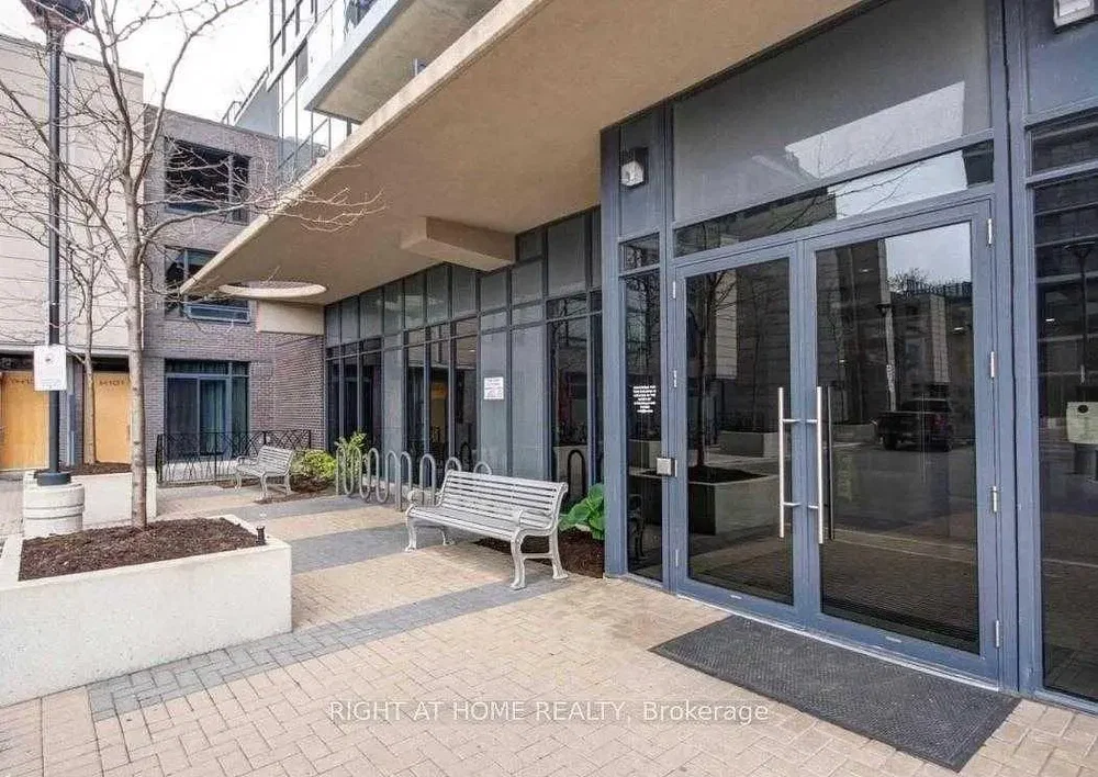 Maison et environs; vue