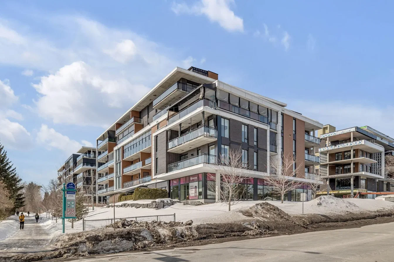 Kuća i okolina; pogled