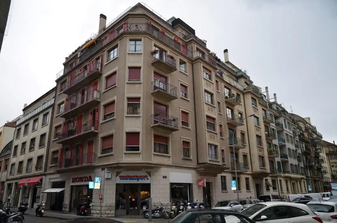 Haus und umgebung; blick