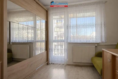 Dnevna soba; pogled, drveni pod, prirodno svjetlo
