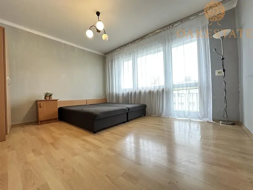 Chambre; parquet, lumière naturelle
