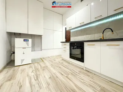 Kuhinja; kuhinjski aparati, renoviran, moderni stil