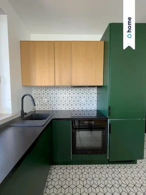 Cuisine; électroménager, carrelage, rénové