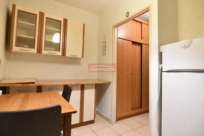 Cuisine; carrelage, électroménager