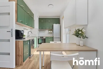 Mutfak; mutfak aletleri, doğal ışık, modern stil