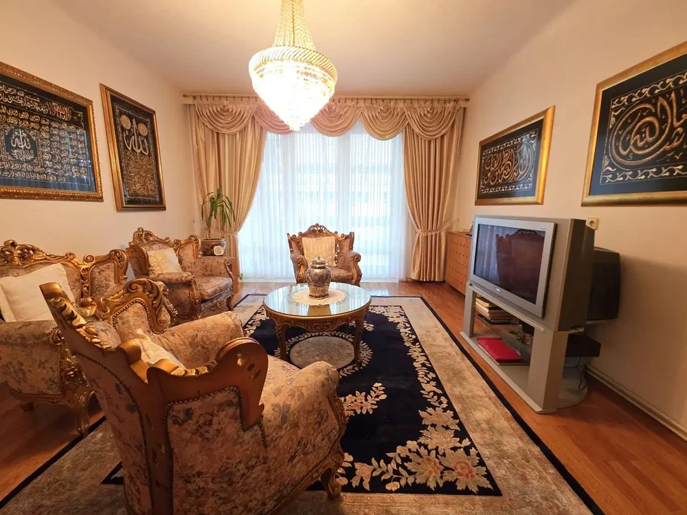Oturma odası; modern stil, doğal ışık