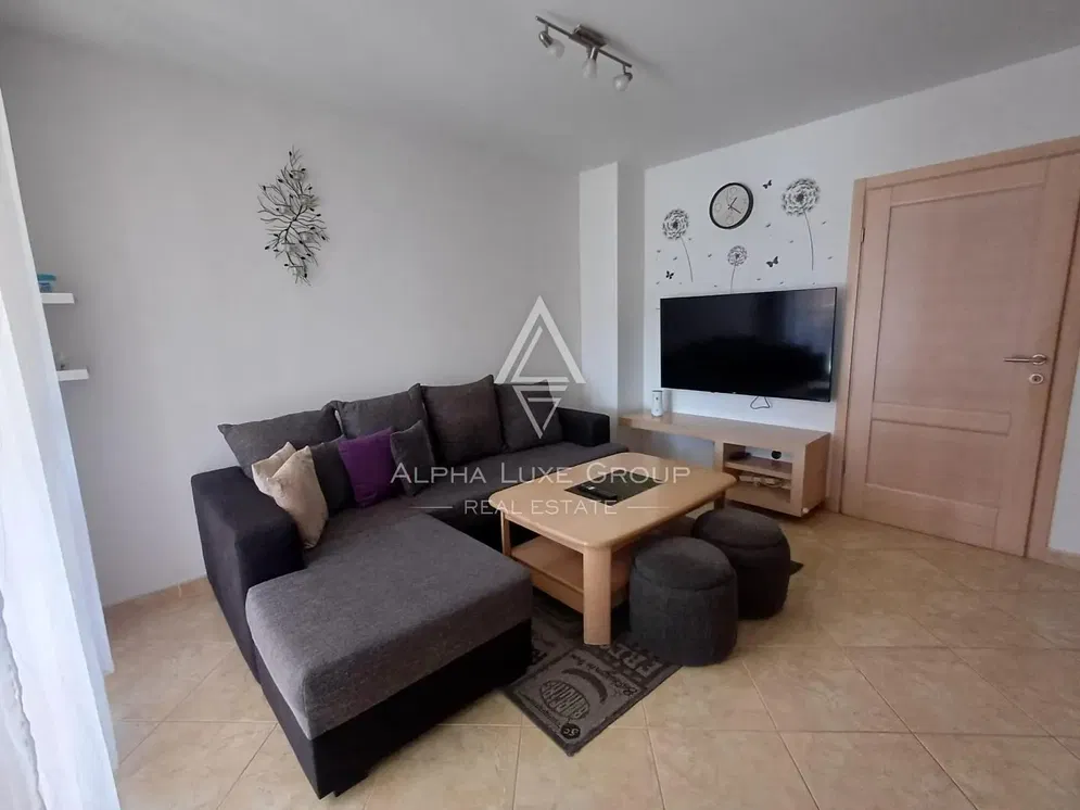 Salon; carrelage, style moderne