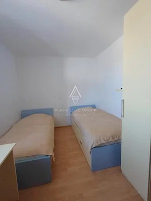 Chambre; parquet, lumière naturelle